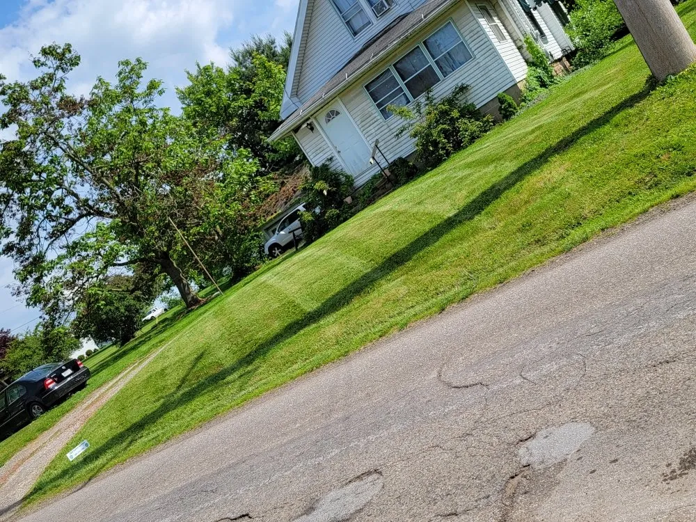 Affordable yard maintenance experts serving Fredericksburg, OH - J&K Lawn care