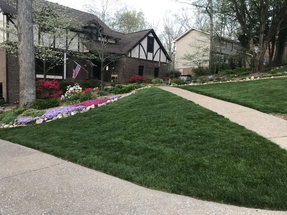 Affordable lawn mowing service for beautiful yards in Flintstone, GA by J&K Lawn Service