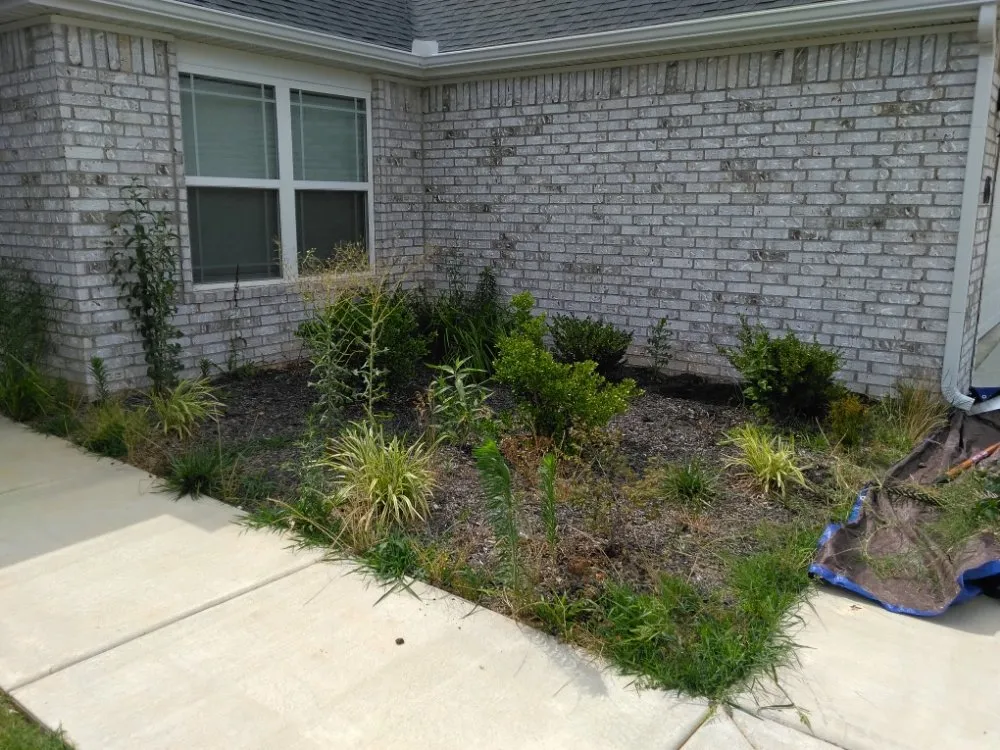 Trusted lawn mowing service in Pea Ridge, AR by J&K Lawncare & Handyman Services