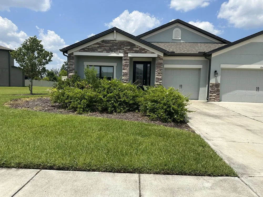 Custom yard maintenance in Zephyrhills, FL - J&K Mowing And More