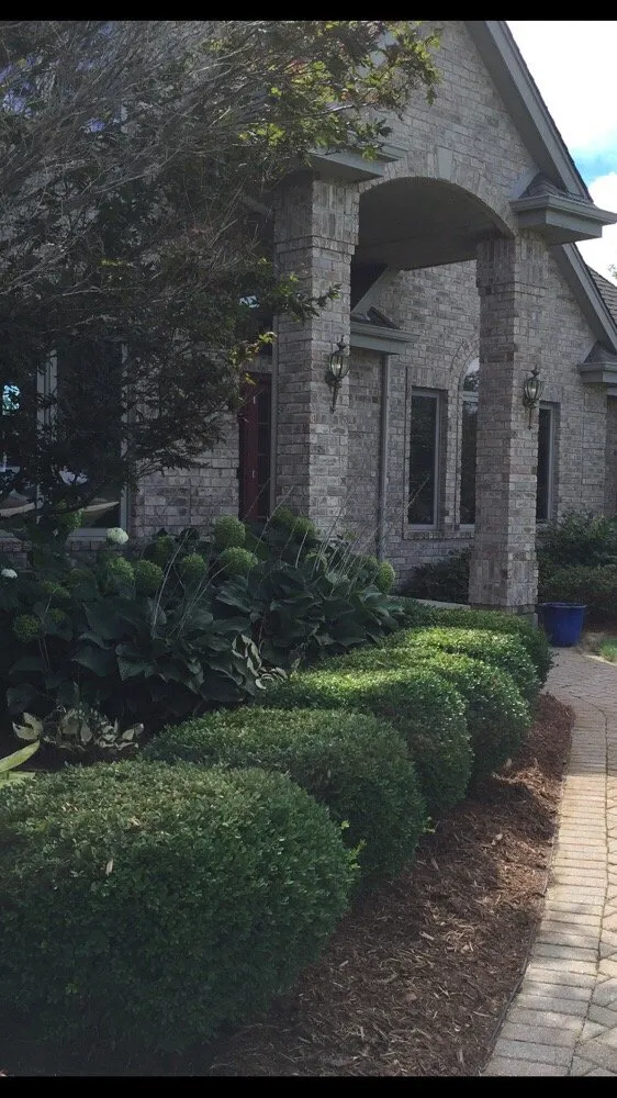 Expert landscaping services experts serving Oconomowoc, WI - JK Seasonal Services