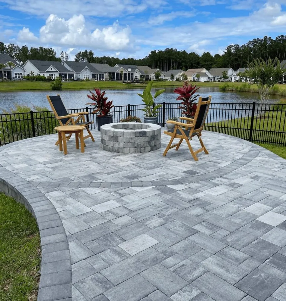 Top-rated residential landscaping for year-round maintenance in Seattle, WA by JKD Landscapey Contruccion