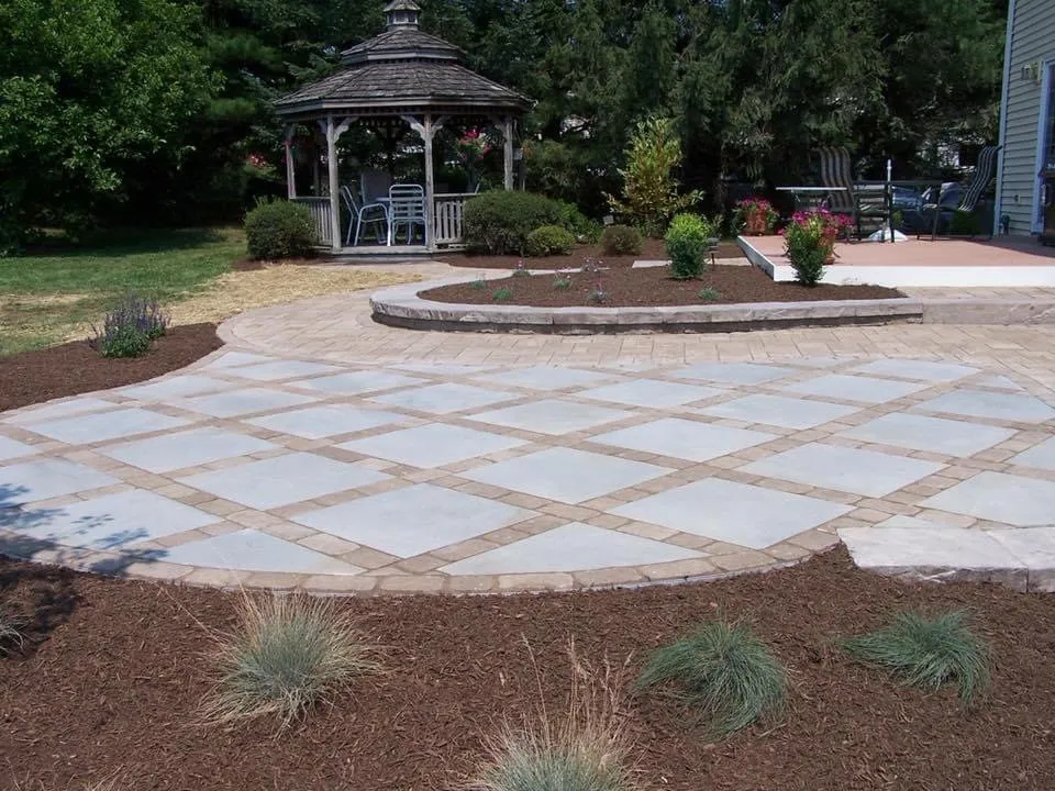 Affordable landscape design for beautiful yards across Bloomsbury, NJ - JKM Landscaping