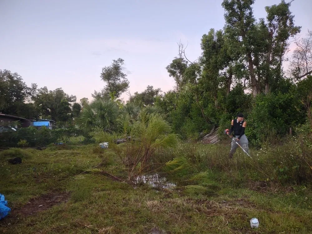 Trusted lawn care service experts serving Panama City, FL - JKRedd Lawntrepenures