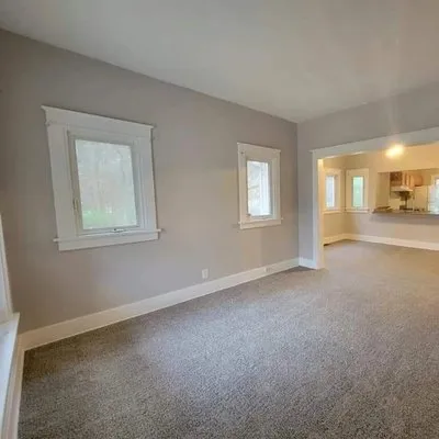 J&l Enterprise Corp Logo