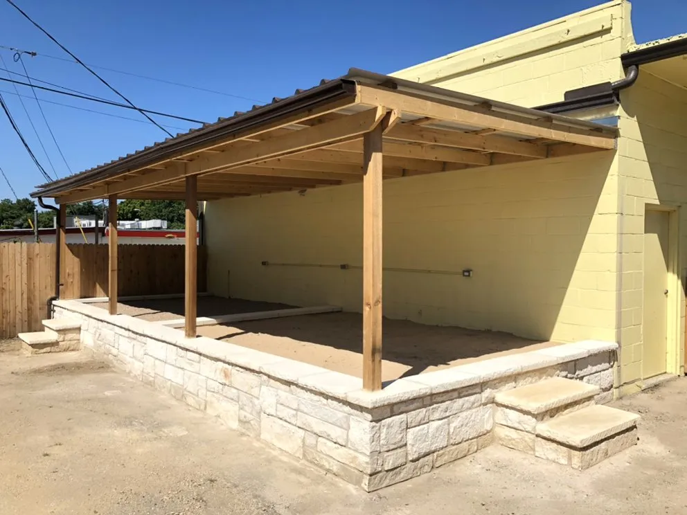 Custom garden landscaping in Austin, TX - J&L Hardscapes