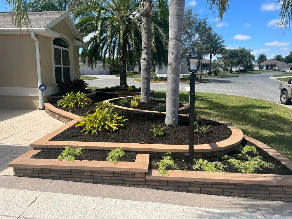 Professional landscape design with custom design in Bushnell, FL by JL Hernandez Landscaping