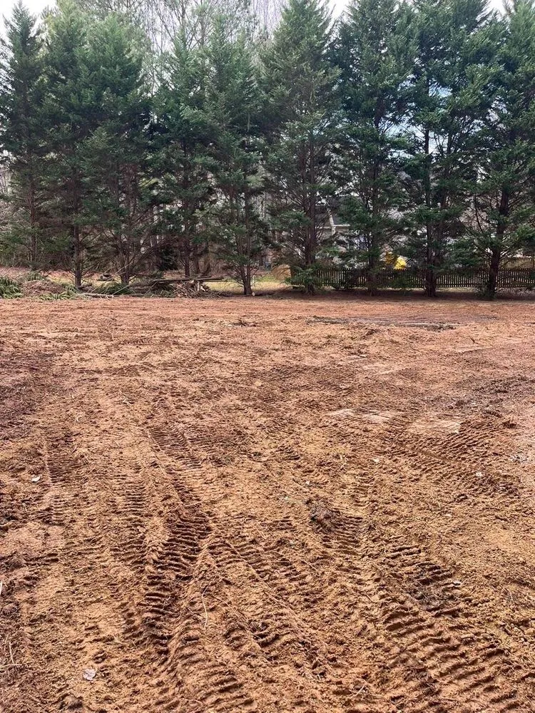 Reliable lawn mowing service experts serving Lillington, NC - JL Land Services