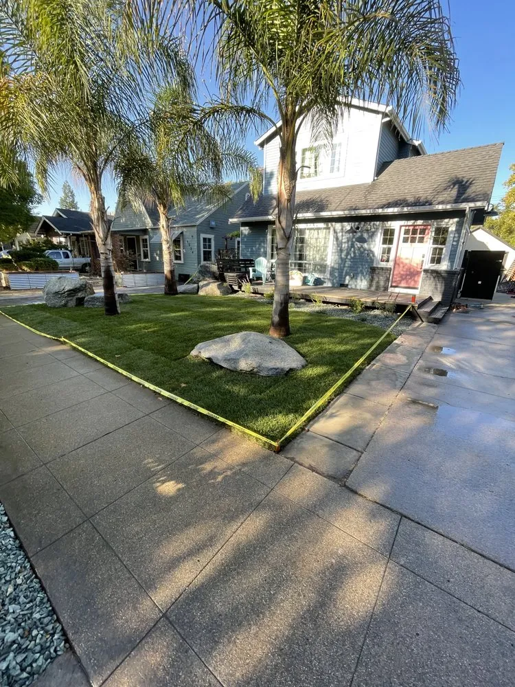 Custom lawn care service for residential properties in Lodi, CA by J&L Landscapes