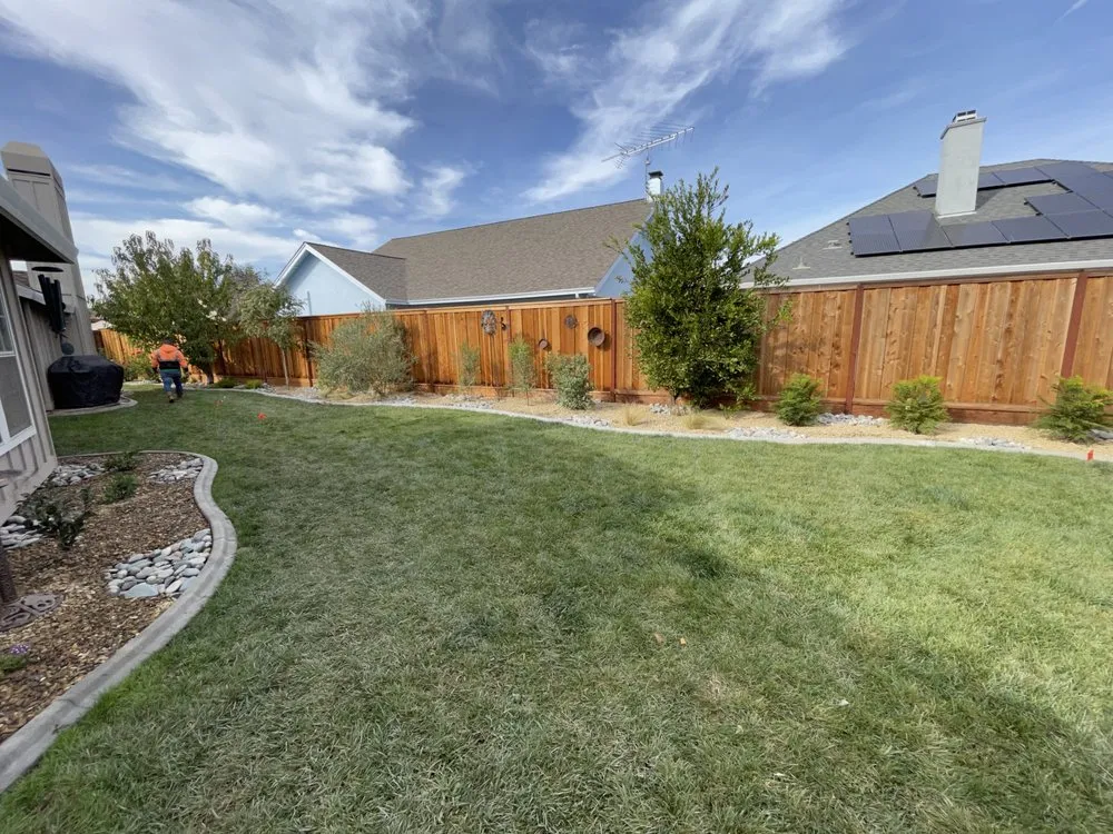Professional yard maintenance in Lodi, CA - J&L Landscapes