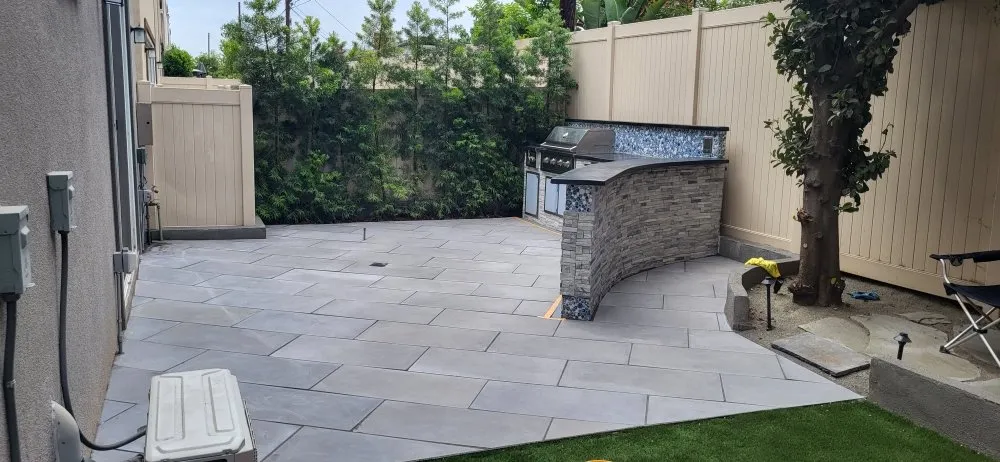 Reliable lawn mowing service for homes in Los Angeles, CA by JL LANDSCAPES