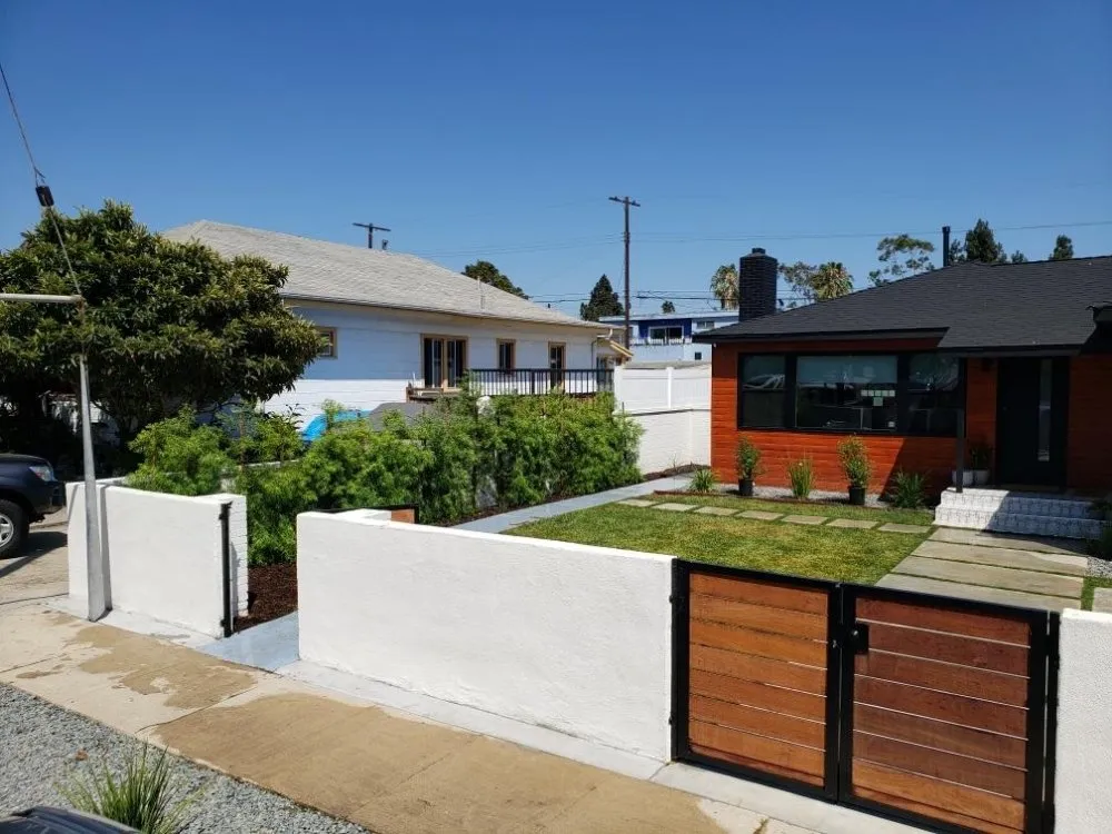 Professional yard cleanup service for homes across Los Angeles, CA - JL LANDSCAPES