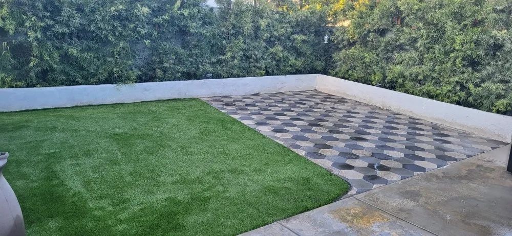 Custom lawn mowing service in Los Angeles, CA - JL LANDSCAPES