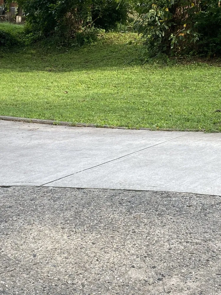 Affordable lawn care service in East Point, GA - J&L Landscaping And More