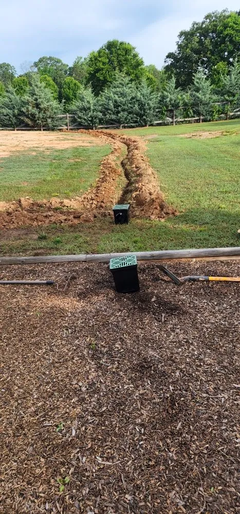 Custom lawn care service for beautiful yards across Charlotte, NC - JL Landscaping