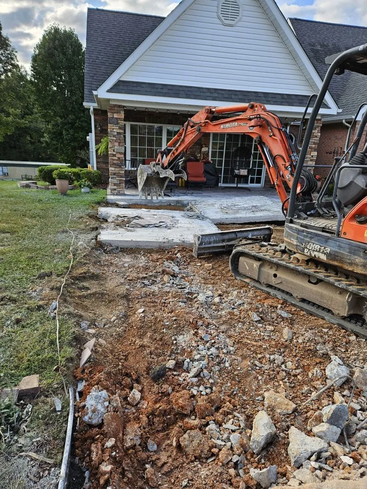 Expert yard maintenance for beautiful yards across Tazewell, VA - J&L Landscaping