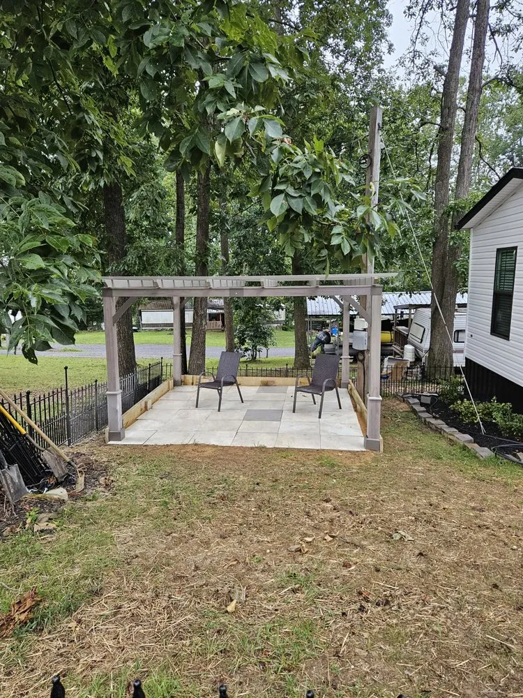 Affordable residential landscaping for year-round maintenance in Tazewell, VA by J&L Landscaping