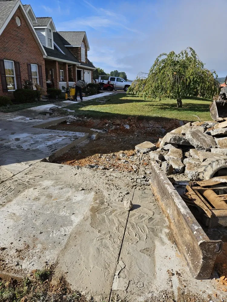 Professional yard cleanup service for outdoor upgrades across Tazewell, VA - J&L Landscaping