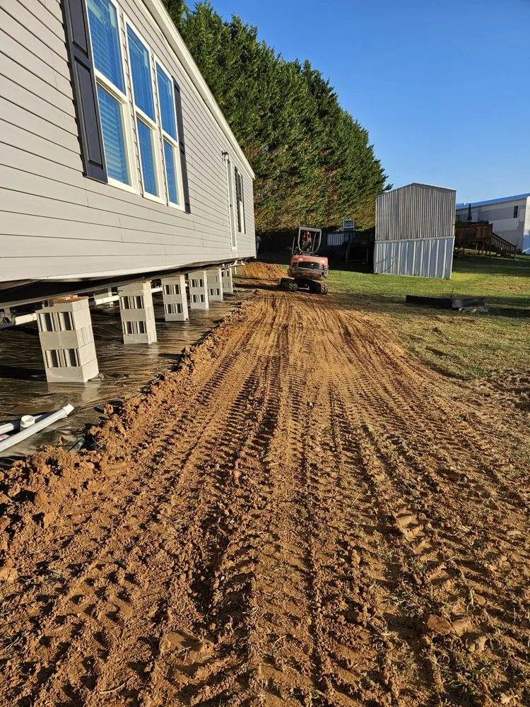 Affordable yard cleanup service experts serving Tazewell, VA - J&L Landscaping