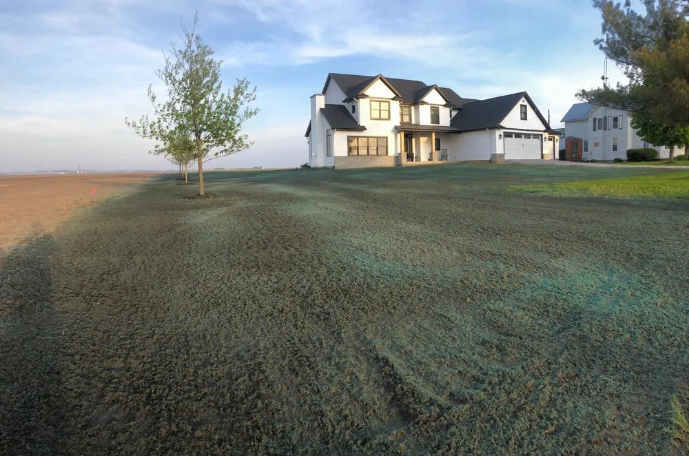 Professional yard cleanup service experts serving DeWitt, IA - J&L Lawn Care & Landscaping