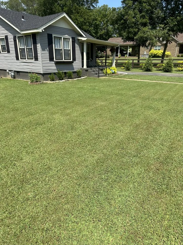 Professional outdoor landscaping in Moulton, AL - J&L Lawn Care