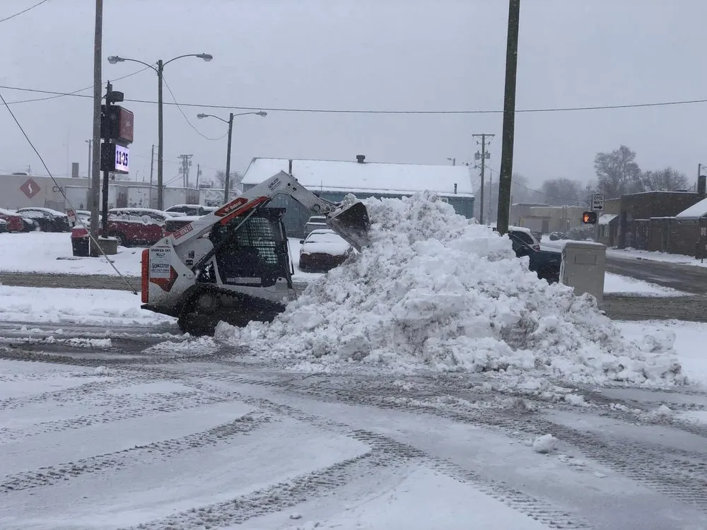 Local yard cleanup service with custom design in Fort Wayne, IN by JL Oetting Services