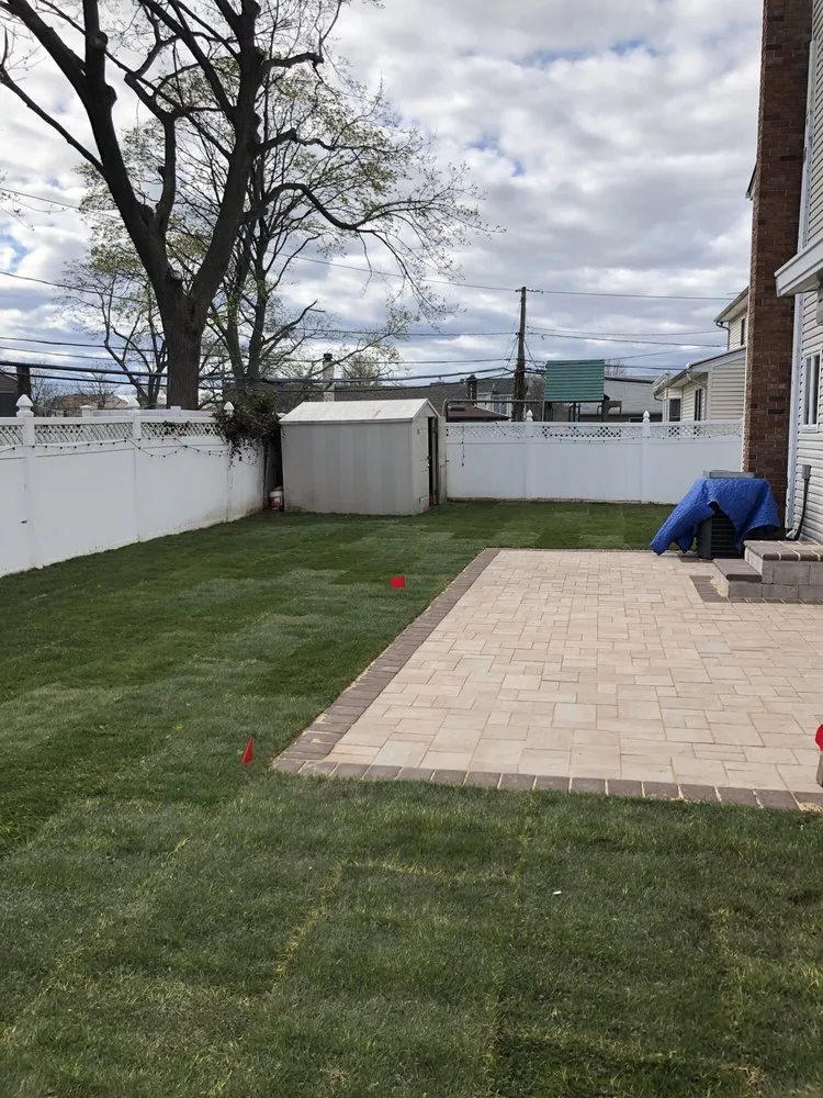 Affordable landscape design in East Meadow, NY by JL Posillico landscaping