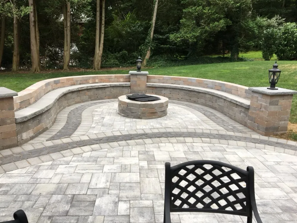 Custom yard cleanup service experts serving East Meadow, NY - JL Posillico landscaping