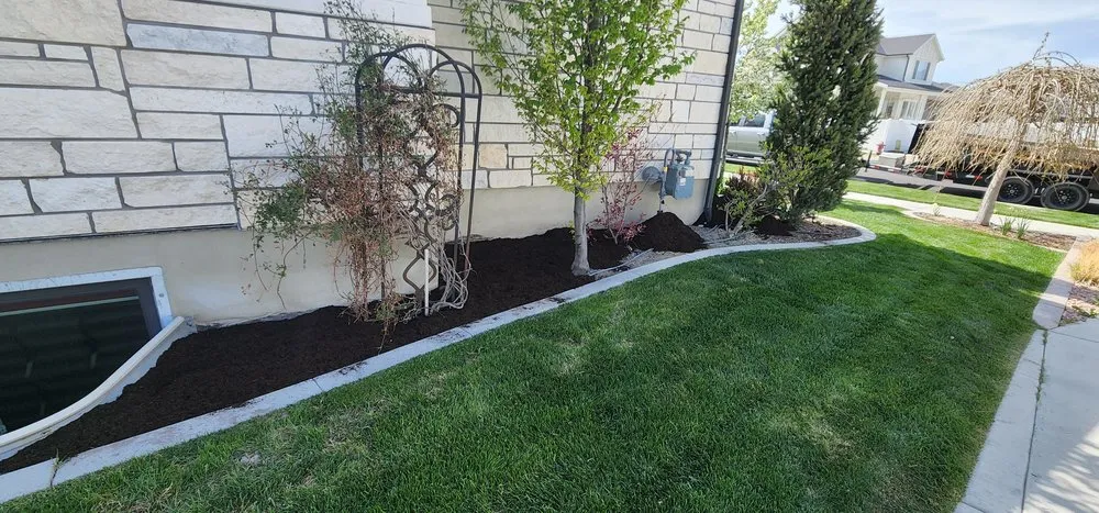 Professional lawn care service near you across Bountiful, UT - JLA Lawn Services