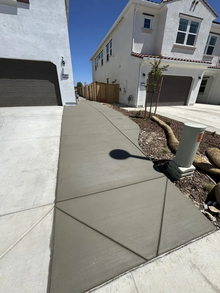 Local yard cleanup service for beautiful yards in Sacramento, CA by Jlara Concrete