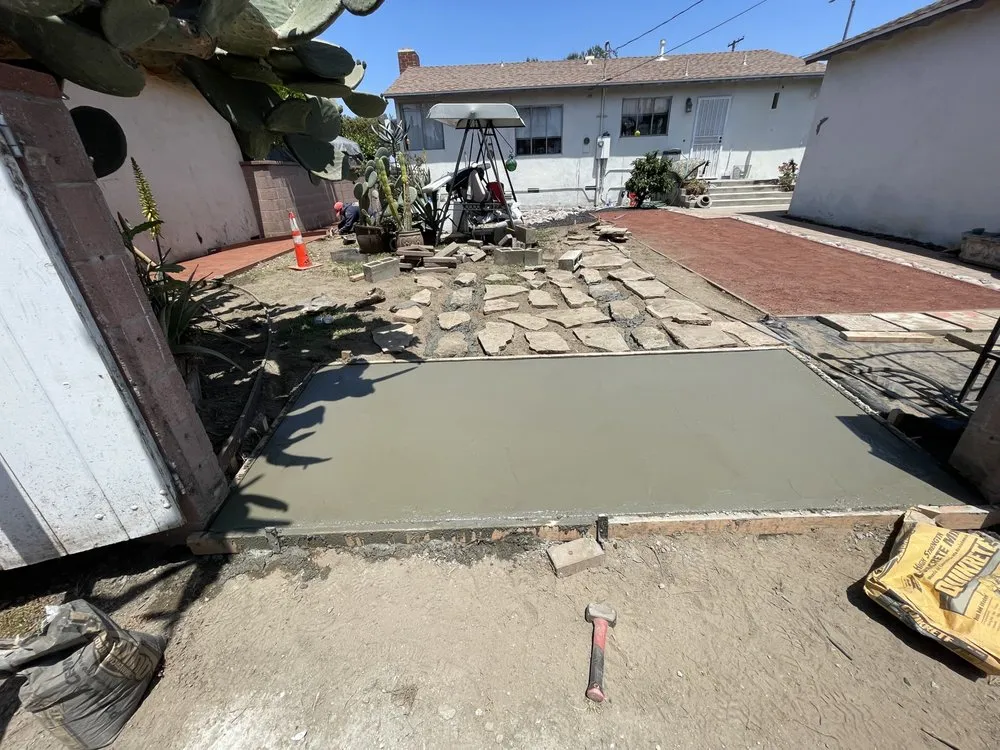 Professional yard cleanup service for beautiful yards across Bellflower, CA - JLC Gardening and Maintenance