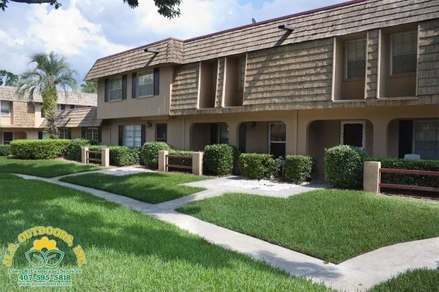 Expert lawn mowing service in Orlando, FL - JLC Outdoors