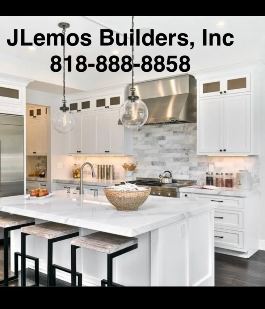 Expert lawn care service experts serving Calabasas, CA - JLemos Builders