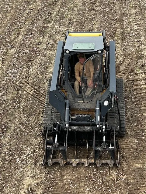 Professional lawn care service in Moultrie, GA - JLG Land and Aquatics Services