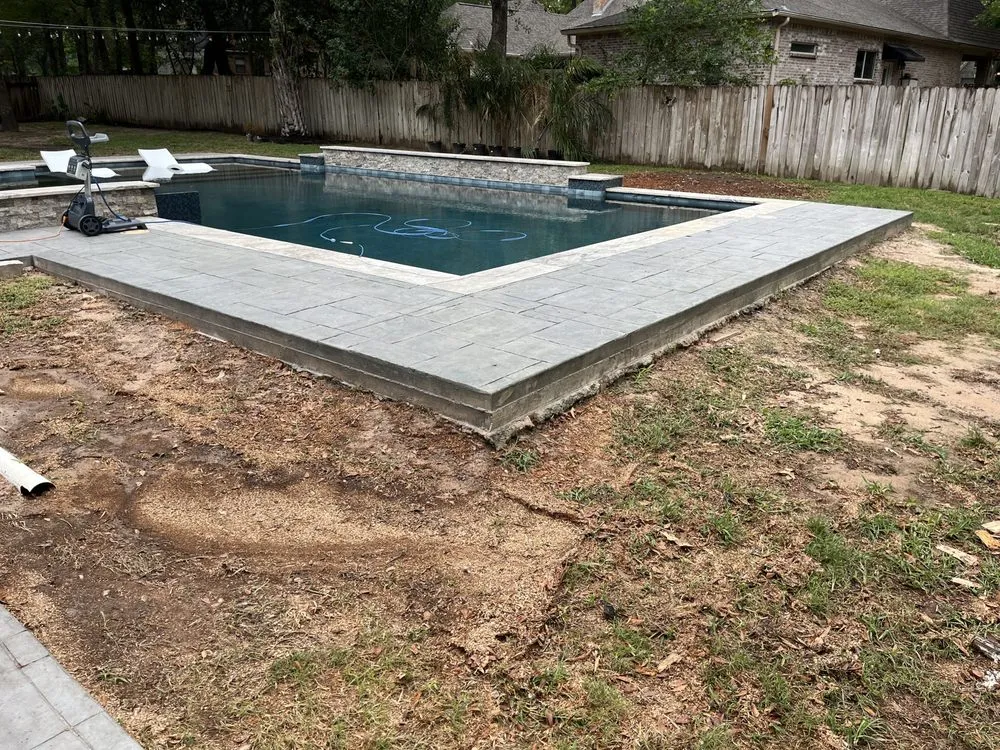 Custom yard maintenance for beautiful yards in Tomball, TX by JLG Land Management Services