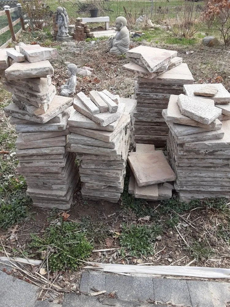 Trusted yard cleanup service for year-round maintenance across Ottawa, IL - JLH Labor Services