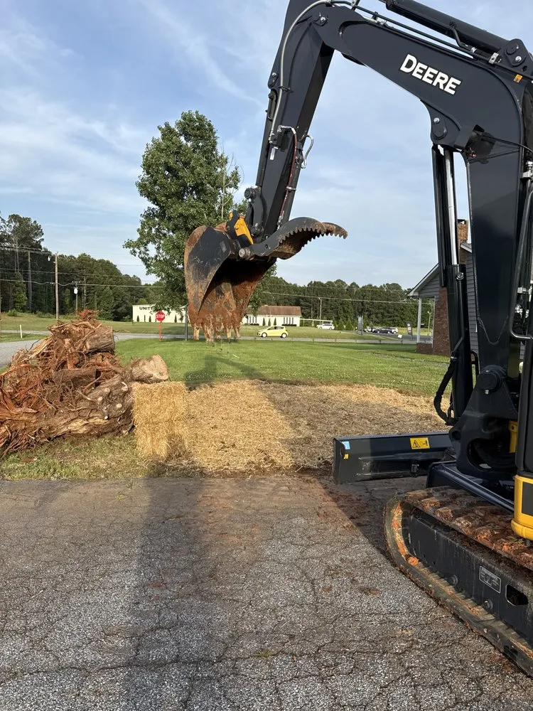 Professional landscape installation experts serving Inman, SC - JLH Landscape & Excavation