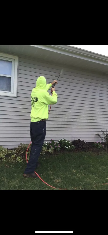 Custom lawn mowing service in Dillsburg, PA by JLK Services