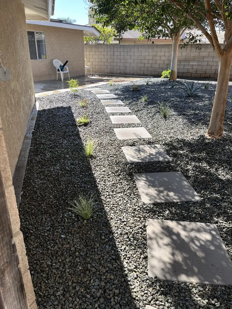 Professional lawn mowing service in Orange, CA - JLP Landscaping