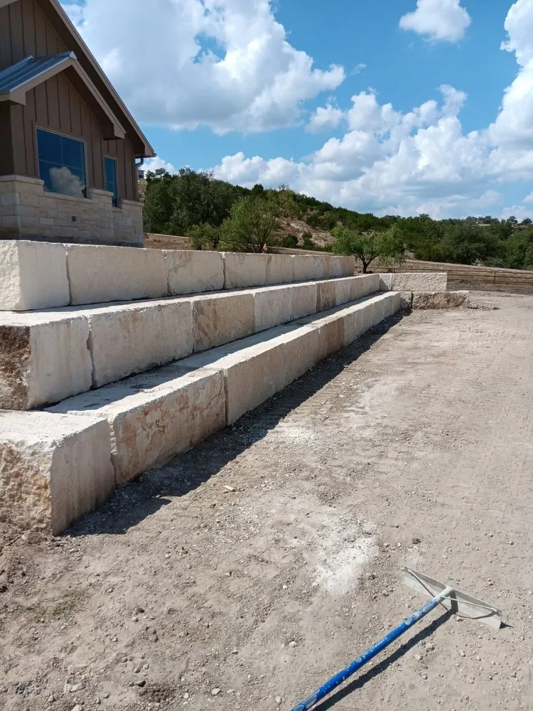 Expert garden landscaping experts serving Pipe Creek, TX - Jlvm Landscaping & Tree Service