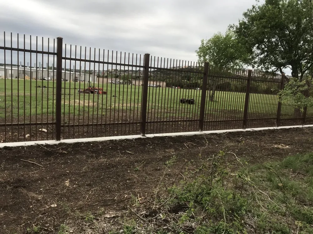 Affordable residential landscaping for outdoor upgrades across Pipe Creek, TX - Jlvm Landscaping & Tree Service