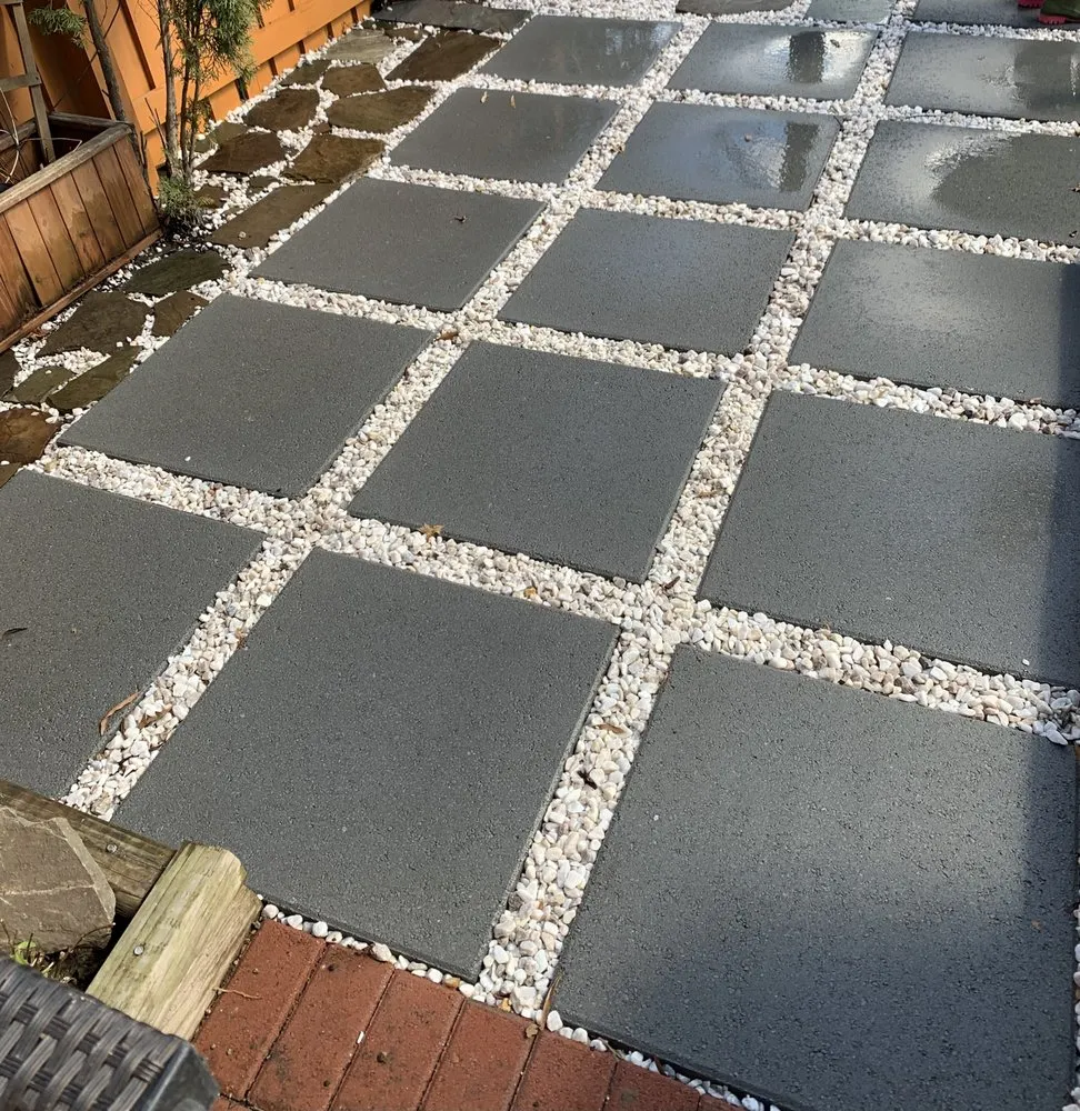 Top-rated yard cleanup service for year-round maintenance in Riverdale Park, MD by J&M Concrete & Landscaping