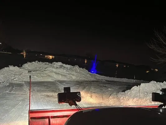 J&m Custom Creation Landscaping Logo