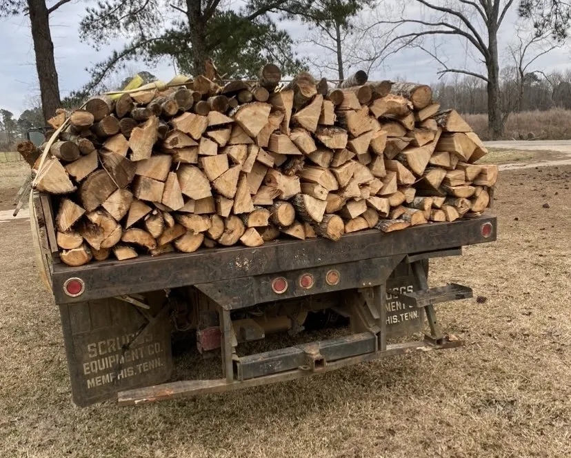Local lawn mowing service in Enterprise, MS by J&M Dirt and Land Services