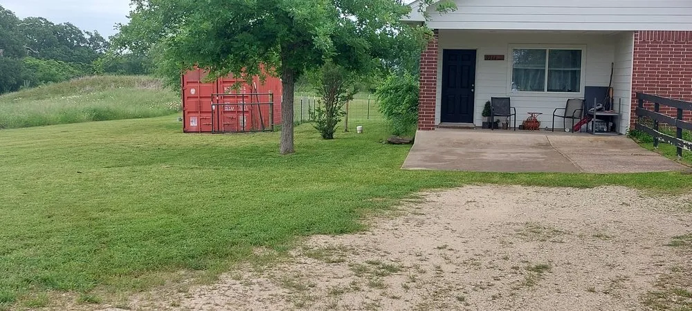 Local yard maintenance for residential properties in Bryan, TX by J&M Fence and Lawn Service