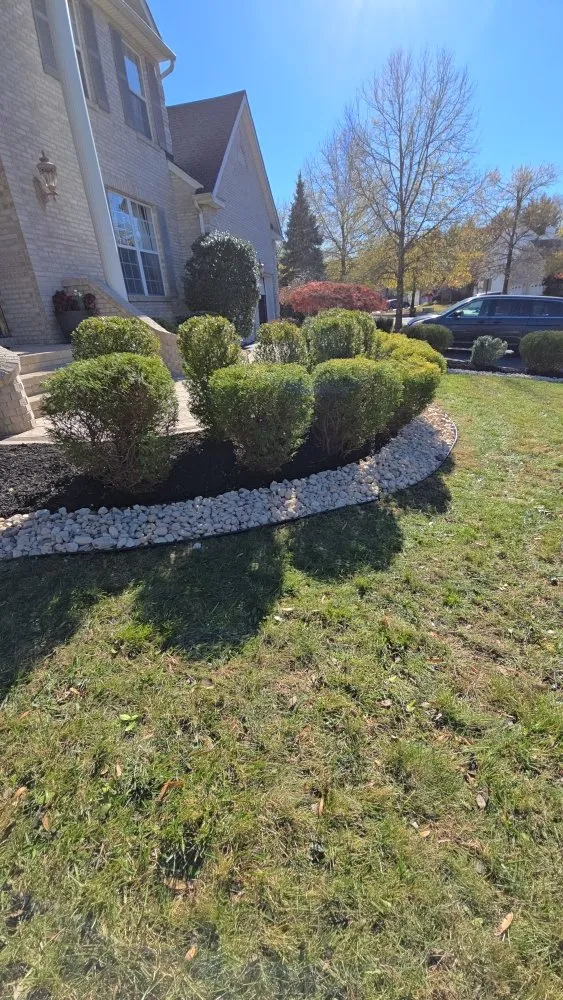 Local landscaping services in Mercerville, NJ by JM Green Life Landscaping