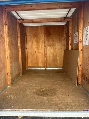 J&M Junk Removal Logo