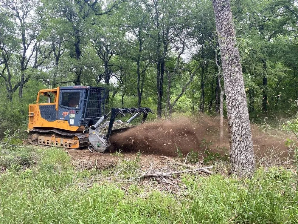 Reliable lawn mowing service experts serving Aledo, TX - JM Landclearing