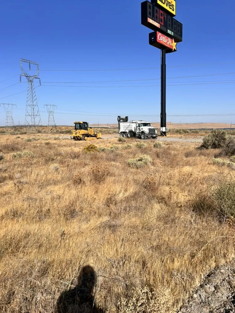 Trusted landscape installation experts serving Richland, WA - J&M Landscape and Earthworks