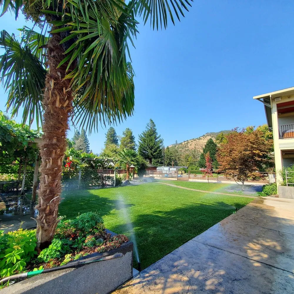 Trusted yard maintenance experts serving Medford, OR - J&M Landscape